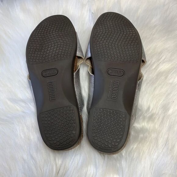 Munro Gia Silver Camo Mules Slides Size 6.5 - Picture 7 of 8